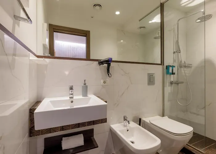 Oda ve Kahvaltı Corso Grand