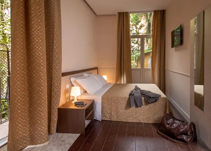 Corso Grand Oda ve Kahvaltı 4*