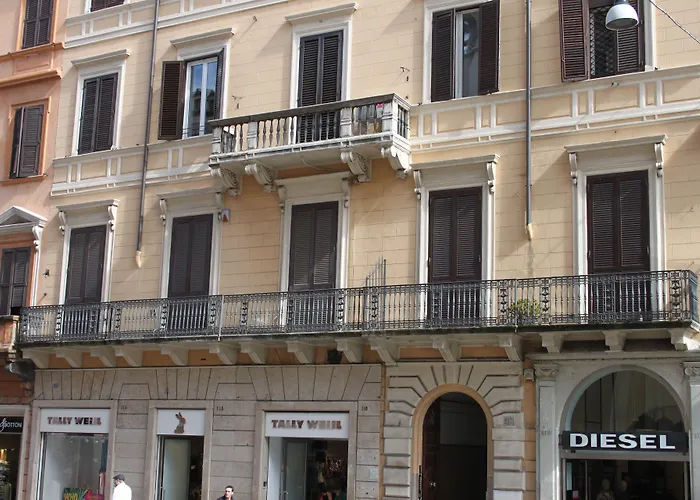 Alojamento de Acomodação e Pequeno-almoço Corso Grand