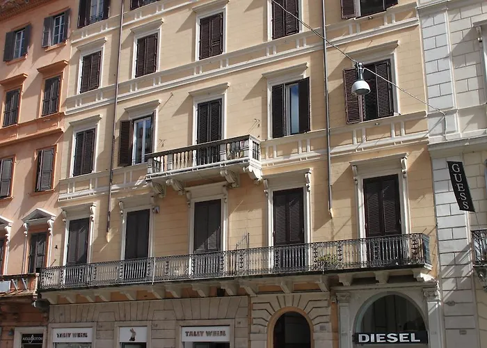 Alojamento de Acomodação e Pequeno-almoço Corso Grand 4*