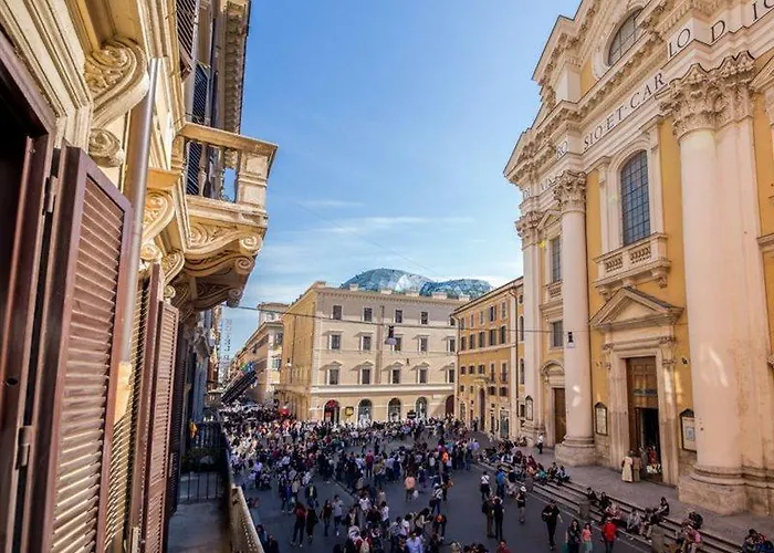 Oda ve Kahvaltı Corso Grand 4*